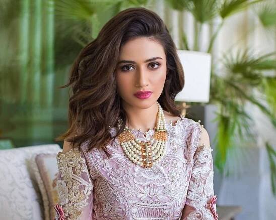 Most Hot and Sexy Actresses of Pakistan 2021