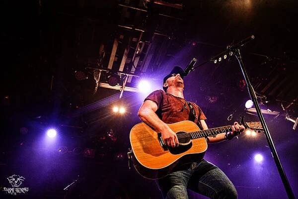 tim hicks - abbotsford - concert - photography
