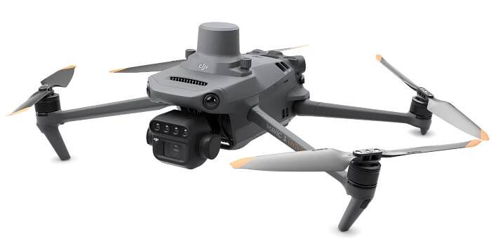 Mit der Mavic 3 Enterprise-Serie hat DJI Enterprise eine neue Generation von kommerziellen Drohnen entwickelt, die speziell für Drohneneinsätze in der Industrie eingesetzt werden.