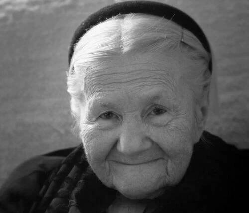 Irena Sendlerowa: Courage and Valor - Life in a Jar