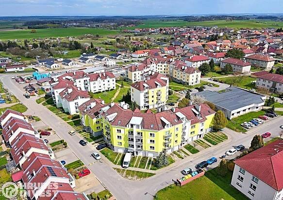 Pronájem Byt 2+1, Smetanova, Sezemice, okres Pardubice