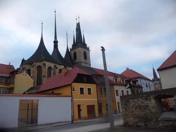 Kostel Svatého Mikuláše v Lounech – tip na výlet | Vyletnik.cz