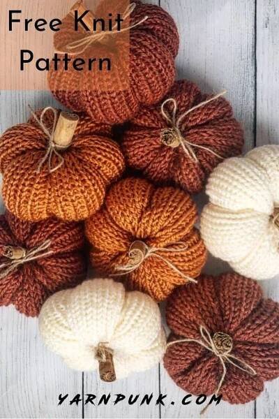 Small Knit Pumpkins | Easy knitting projects, Knitting projects free, Knitting projects