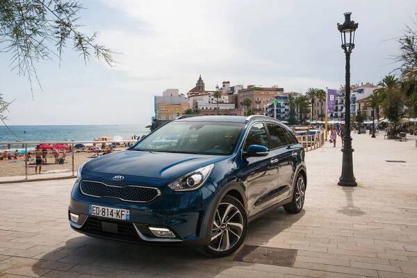 PRVNÍ DOJMY: Kia Niro – pravý hybridní kříženec