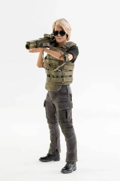 Figurka Sarah Connor - Terminator: Dark Fate Action Figure 1/12