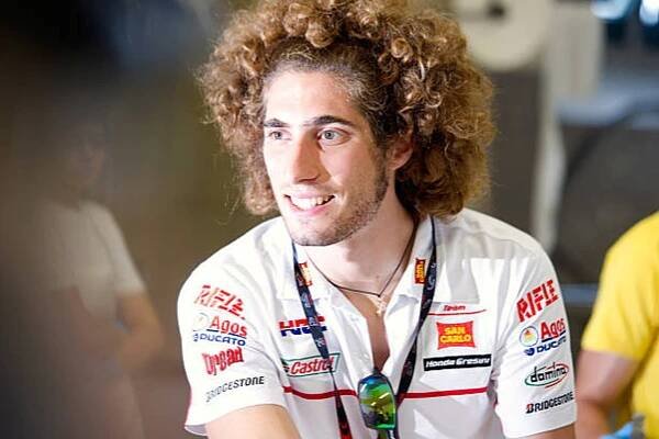 El trágico destino de Marco Simoncelli - Vídeo Dailymotion