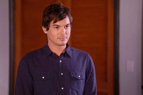 Prolhané krásky - Řidič slečny šílené - Z filmu - Tyler Blackburn