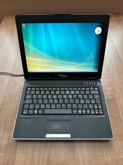 12” Notebook Fujitsu Siemens Amilo Pro V3205