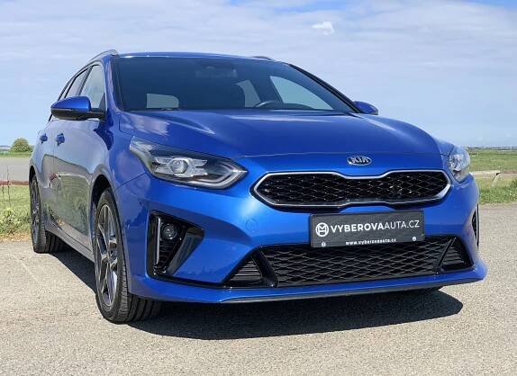 Kia CEED SW GT-Line 1.4 T-GDi 103 kW/Aut/7.2021/Záruka 7 let - Výběrová auta