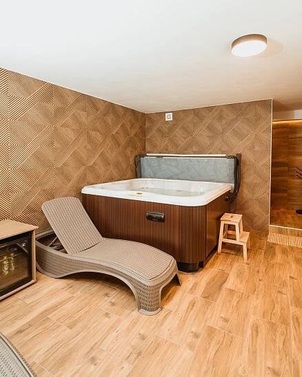 Jizerské hory nedaleko Jablonce nad Nisou: Apartmány Vesna se snídaněmi a privátní saunou či vířivkou