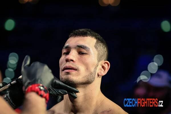 Poslední zápas Makhmuda Muradova před UFC? - www.czechfighters.czwww.czechfighters.cz