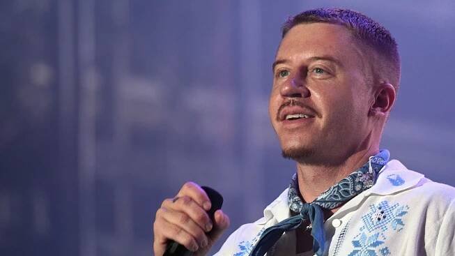 Macklemore Delivers Impromptu Speech at Pro-Palestine Rally in D.C.