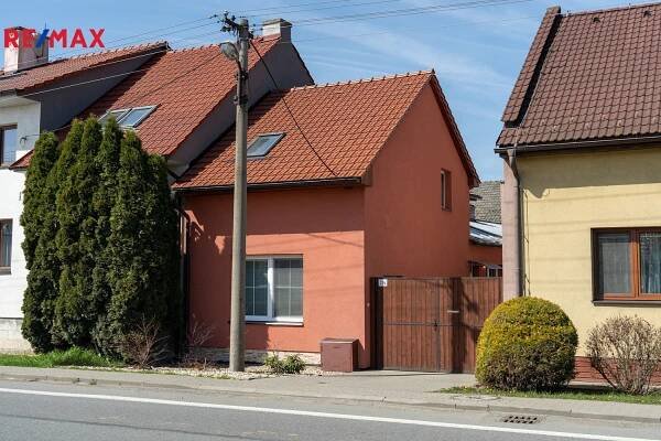Prodej  rodinného domu 135 m², pozemek 499 m², Babice, okres Uherské Hradiště