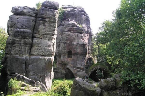 Jiráskovy skály :: Autokemp Loděnice