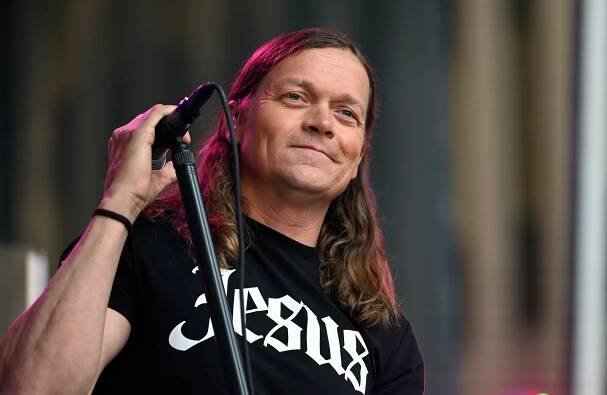 Brad Arnold of 3 Doors Down Diagnosed With Stage 4 Cancer