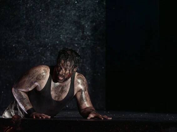 ‘Giulio Cesare’ and ‘Countertenor’ Review: Experiments in Sound and Scent