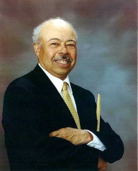 Portrait3.jpg (318368 bytes)