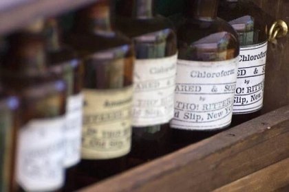 Antique bottles of chloroform. Credit: Kevin King/Flickr via Wikimedia Commons.