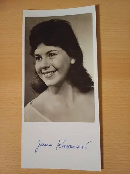 Kasanová Jana, herečka, fotografie s originálním autogramem - Ostatní sběratelské předměty