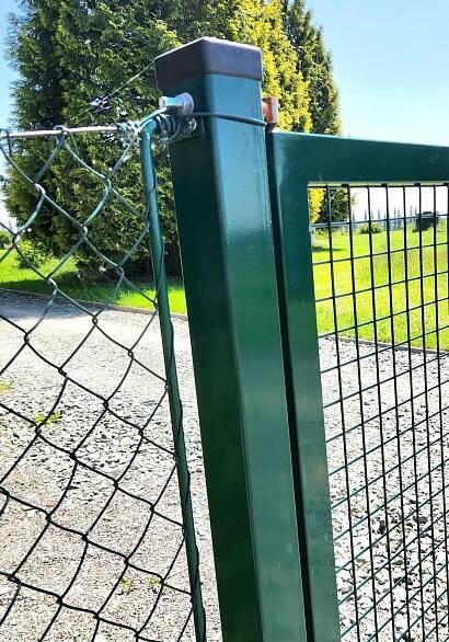 Konzole na plot výšky 150cm | E-pletivo.cz – ploty Vamberk