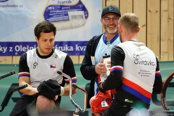 Hrdlička mladší se Staňkem vládli i doma a po extraligové výhře jsou blízko MS