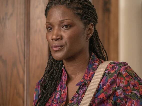 Yolonda Ross as Jada in THE CHI (Season 1, Episode 01)