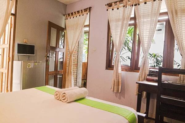 Atmos Co-Living Standard Premium Room