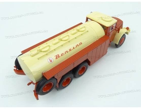 Tatra 111 C Cisterna Benzina 1958, Premium ClassiXXs 1:43