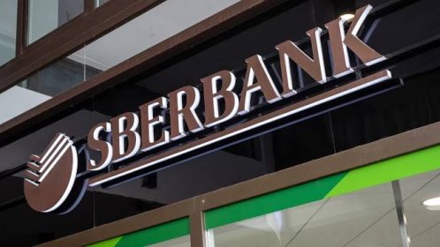 Česká část ruské banky Sberbank neustála v únoru tlak klientů a je v likvidaci.