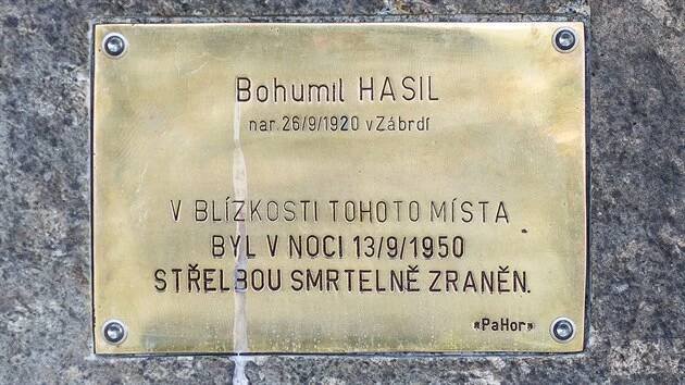 Pomník vytvořil badatel Pavel Horešovský.