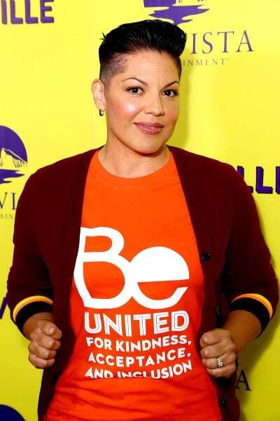 Sara Ramirez Comes Out As Bisexual Publicly for the First Time