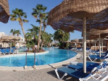 Hotel Albatros Citadel Sahl Hasheesh (ex. Citadel Azur Resort), Egypt Sahl Hasheesh - 8 871 Kč Invia
