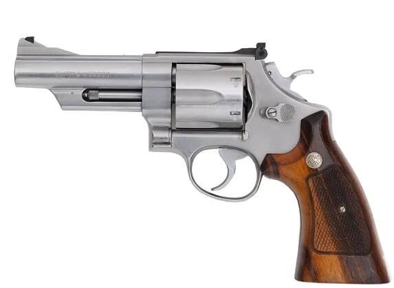 Smith & Wesson, 629-1 1