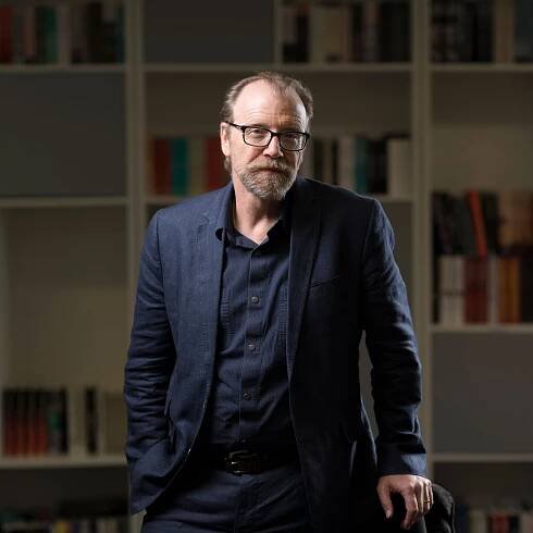 George Saunders Reads “The Mom of Bold Action”