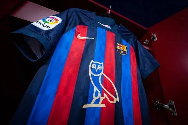 Spotify and FC Barcelona Celebrate Drake’s Streaming Milestone With a Limited-Edition Shirt — Spotify