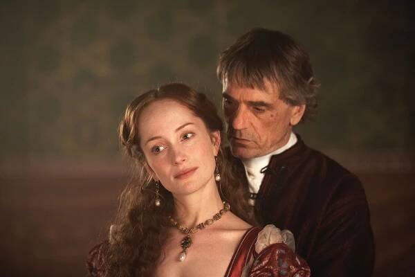 Borgiové - Maur - Z filmu - Lotte Verbeek, Jeremy Irons