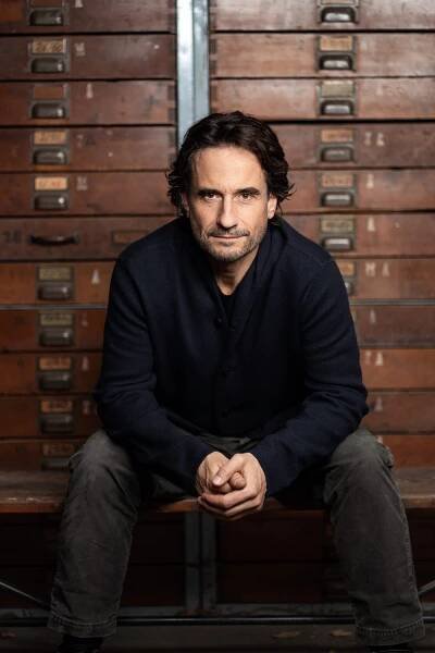 Oliver Mommsen - Fitz + Skoglund Agents