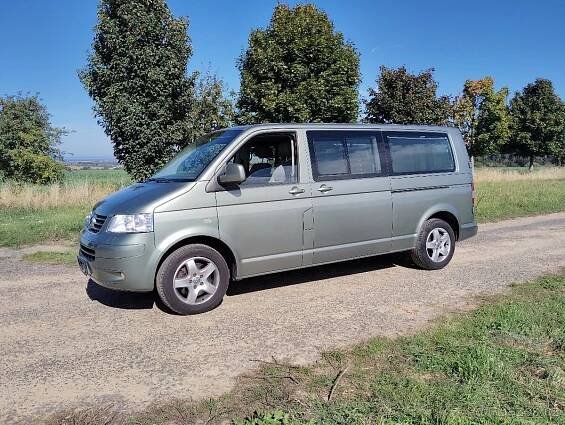 Vw Caravelle 3.2-VR6 Long - Praha - východ