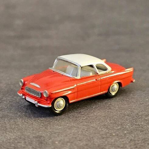 43. STARÝ MODEL AUTA - ŠKODA (HO - 1:87)