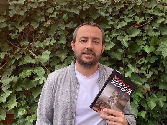 Fallo del sistema: la nueva obra de Roberto Osa sobre la memoria del encierro