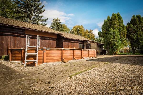 Pronájem rodinného domu 150 m² v Pavlíkově, pozemek 792 m² - Six Reality s.r.o