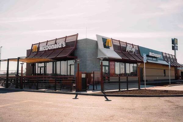 McDonald’s od dubna nově na D6 u Velké Dobré | McDonald's ČR 