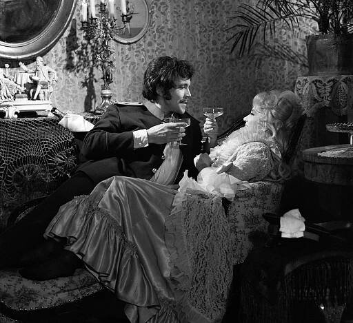 Úsměvy světa - A. P. Čechov - Z filmu - Petr Oliva, Eva Jiroušková