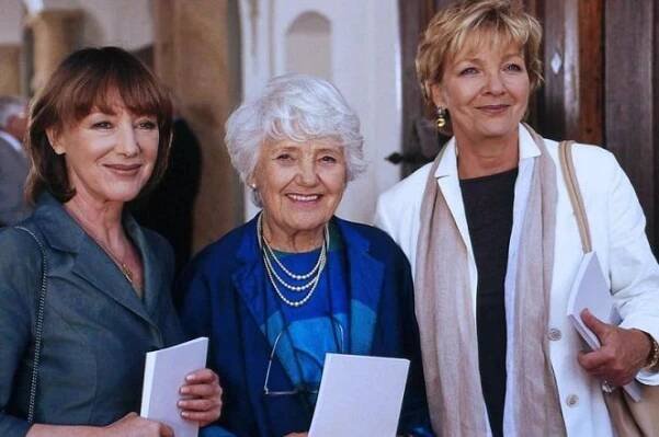 Gila von Weitershausen, Jane Tilden, Heidelinde Weis - Nicht mit uns - Z filmu