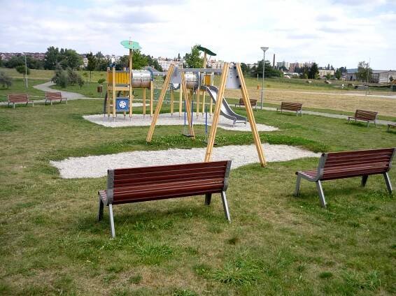Sportoviště Dačice: Hřiště Nivy