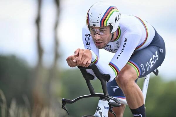 Ganna ovládl čtvrtou etapu Dauphiné. Vyhrál nejlepší časovkář na světě, uznal lídr závodu Van Aert