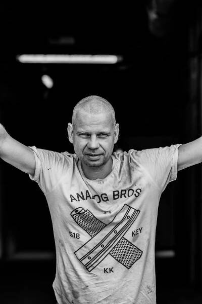 Krištof Kintera / „Život je moc krátký na to, aby se člověk pouštěl do něčeho, co dělat nechce.“ – Selectedmag