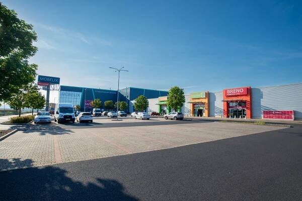Most Retail Park - drfg.cz