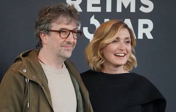 Soubor:Julie gayet sephane realisateur 1518331.jpg