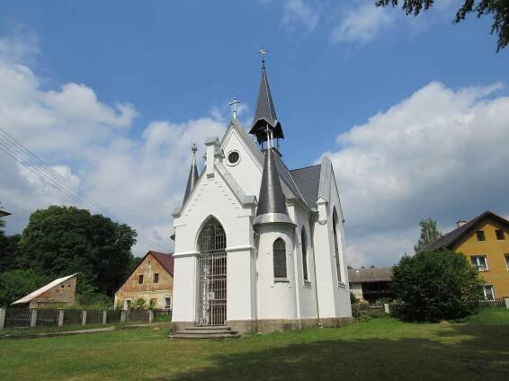 Pertoltice pod Ralskem / neoficiální web | Kaple sv. Prokopa – oprava fasády